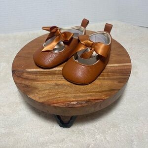 Lucky Brand Brown Baby Shoes with Bow